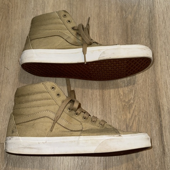 Men’s Hightop Tan Vans - Picture 5 of 6